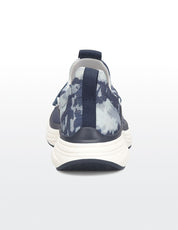 Nursemates Women's Align Theora Shoes Blue Tie Dye